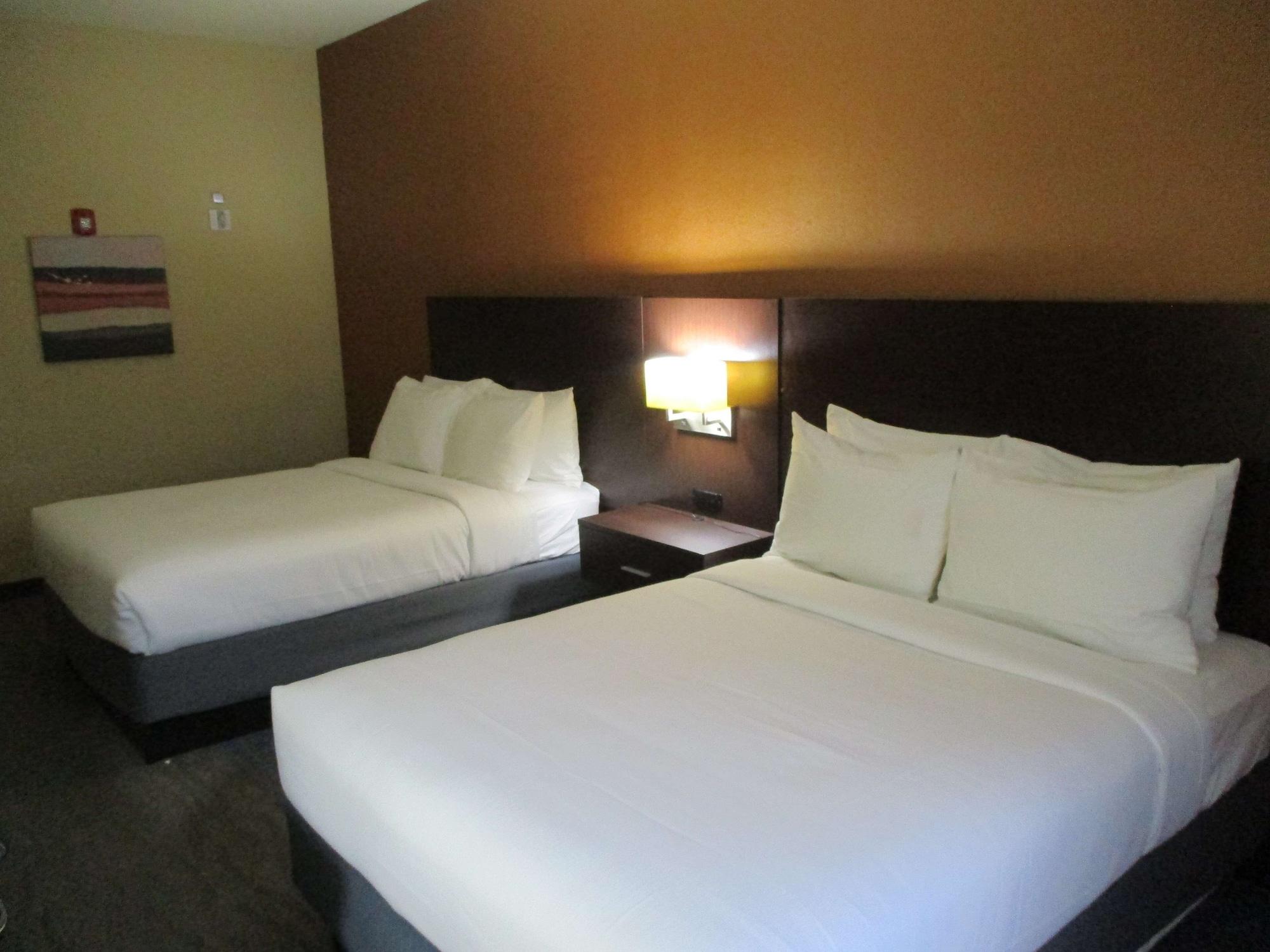 Best Western St. Louis Airport North Hotel & Suites Hazelwood Eksteriør bilde