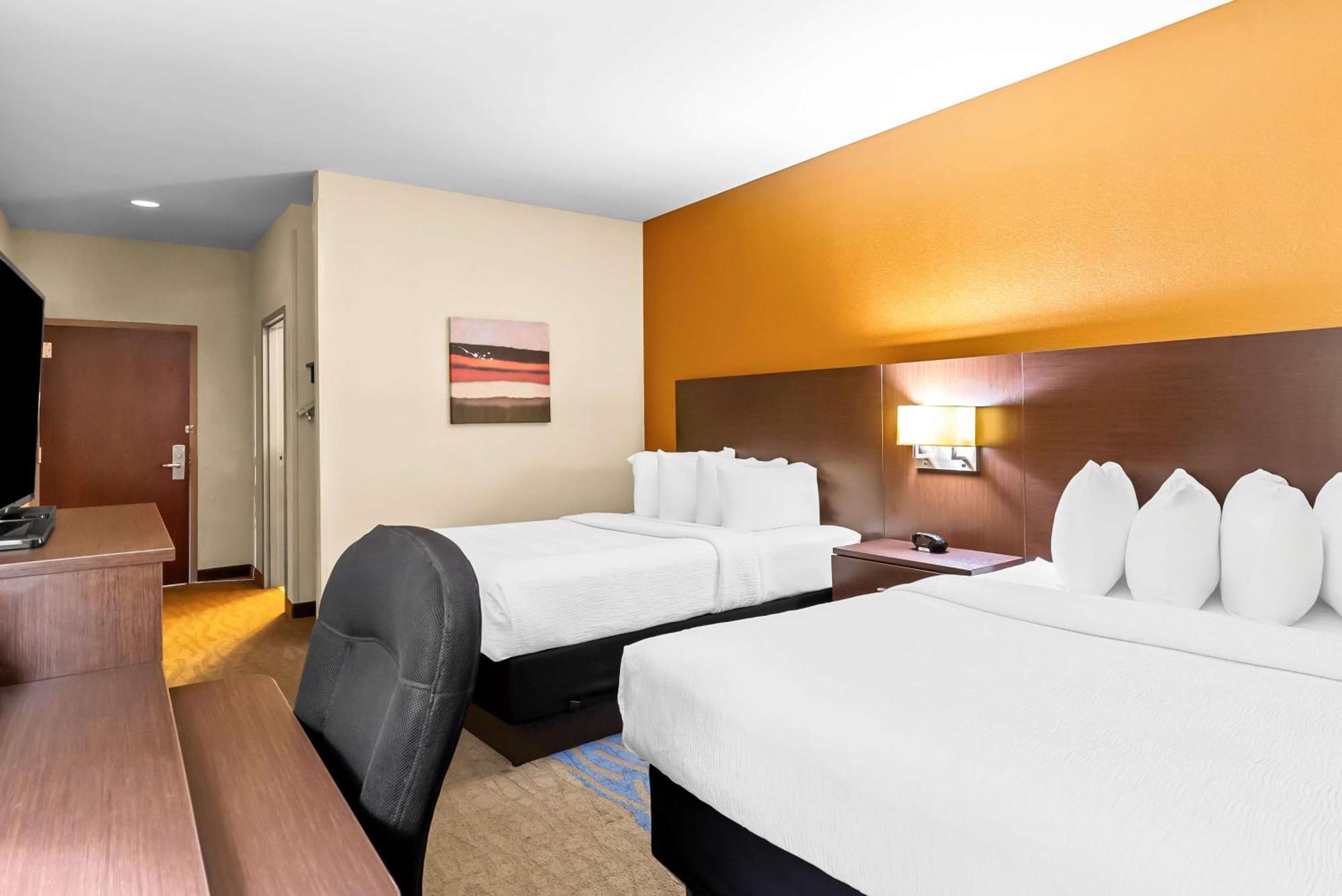 Best Western St. Louis Airport North Hotel & Suites Hazelwood Eksteriør bilde