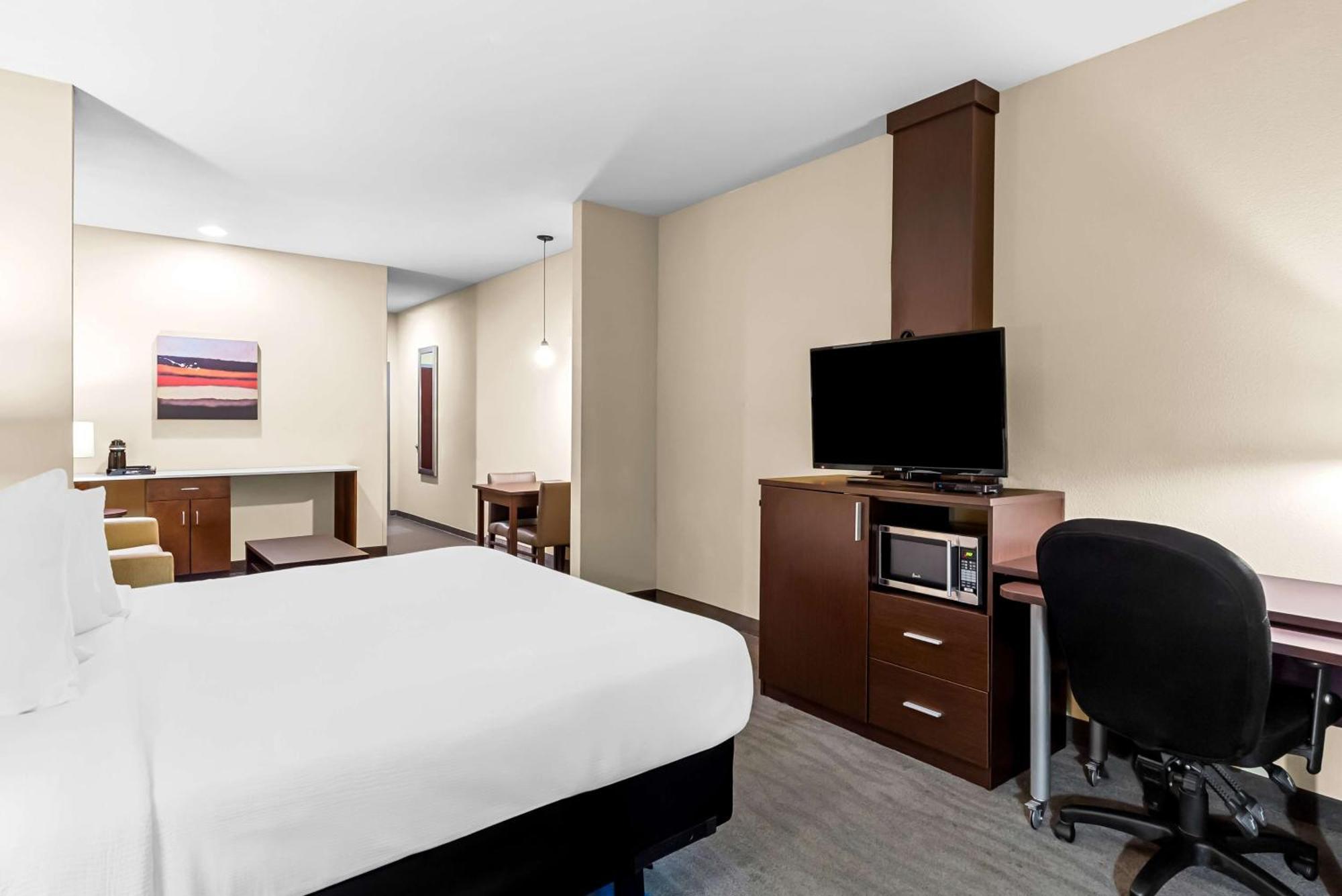 Best Western St. Louis Airport North Hotel & Suites Hazelwood Eksteriør bilde