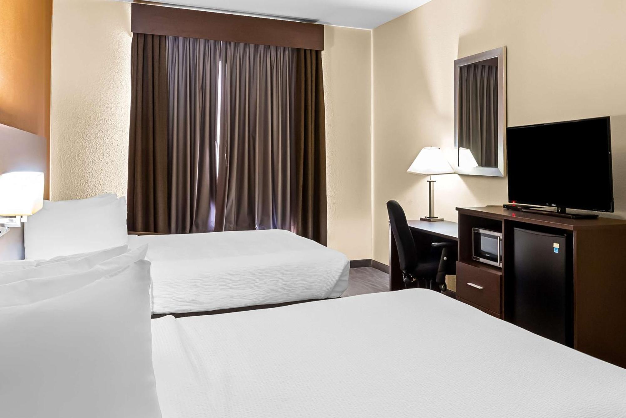 Best Western St. Louis Airport North Hotel & Suites Hazelwood Eksteriør bilde